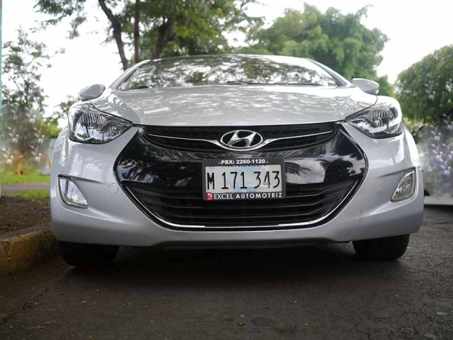 Hyundai Elantra 2012 en managua nicaragua